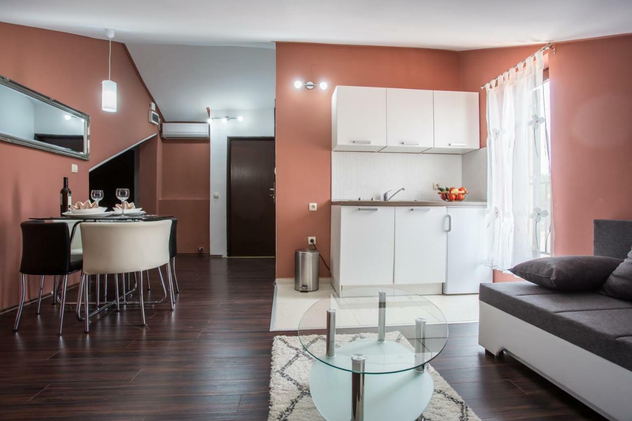 Apartments Tb ポラト エクステリア 写真